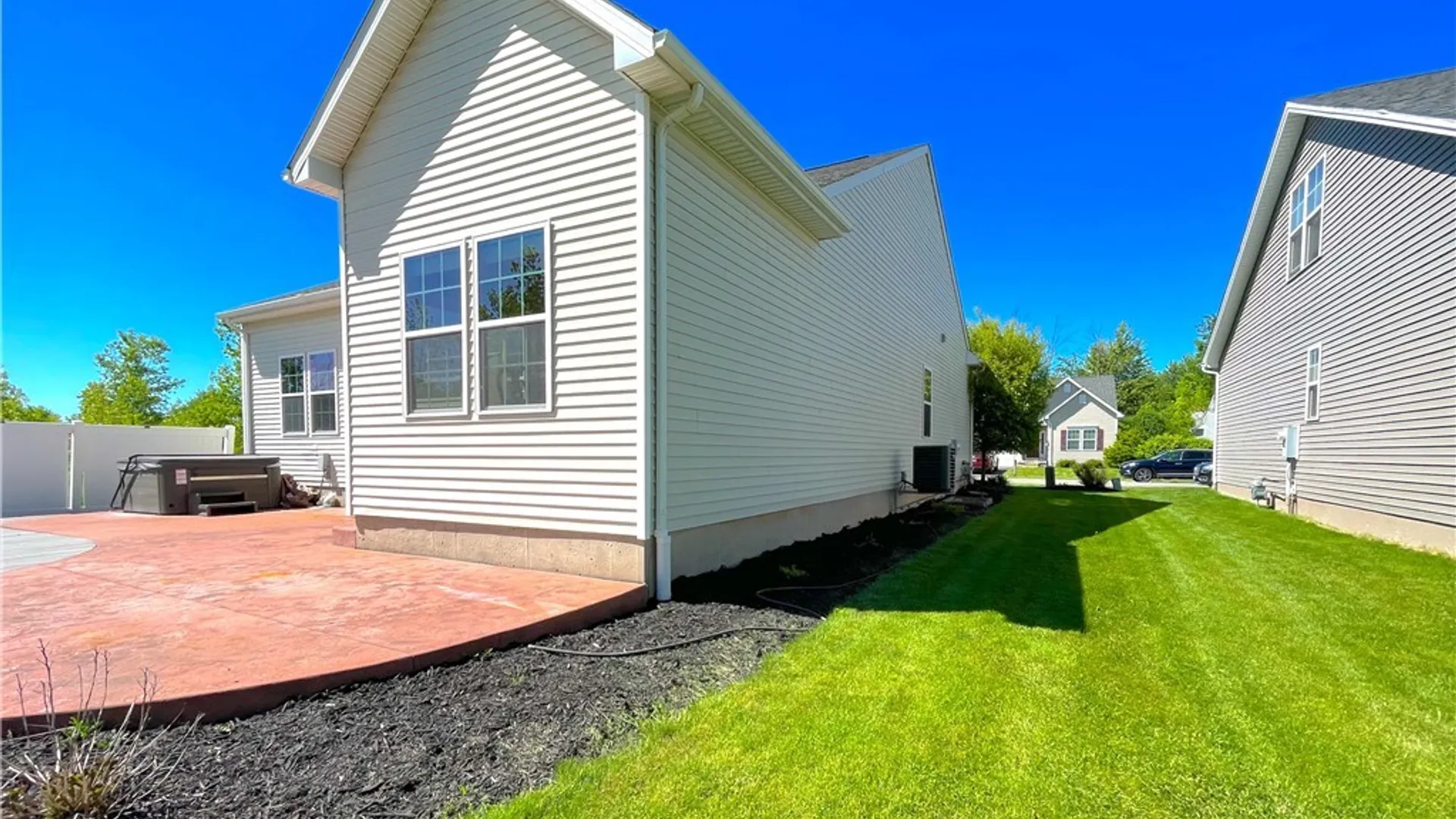 Property at 5530 Victoria Lane, Lockport Town, NY 14094 34