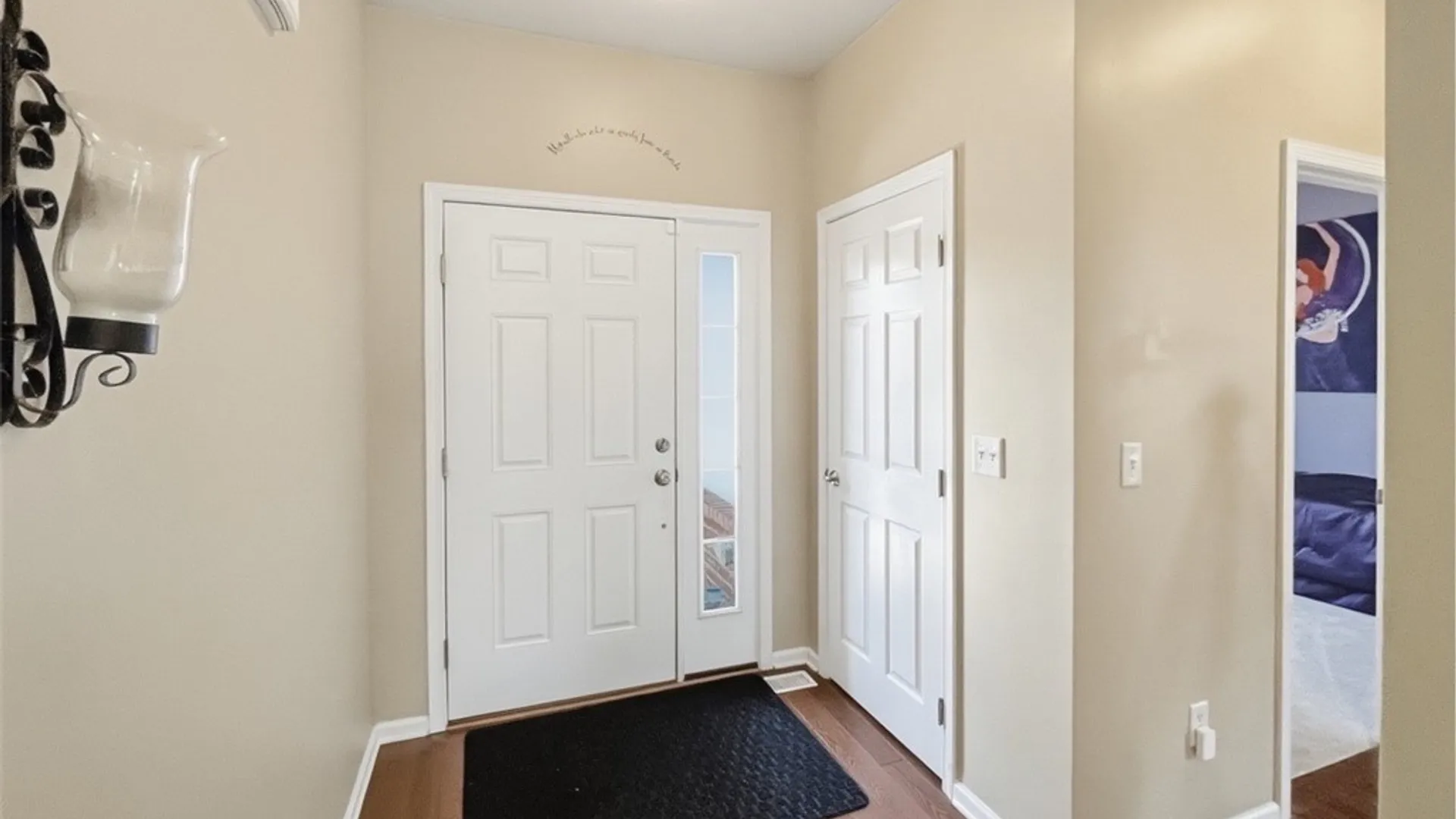 Property at 5530 Victoria Lane, Lockport Town, NY 14094 4