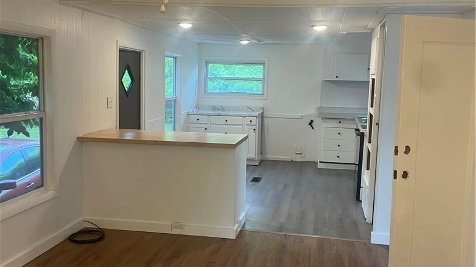 Property at lot 12 Roling Hills Mobile Home Park NY 5, Elbridge, NY 13060 4