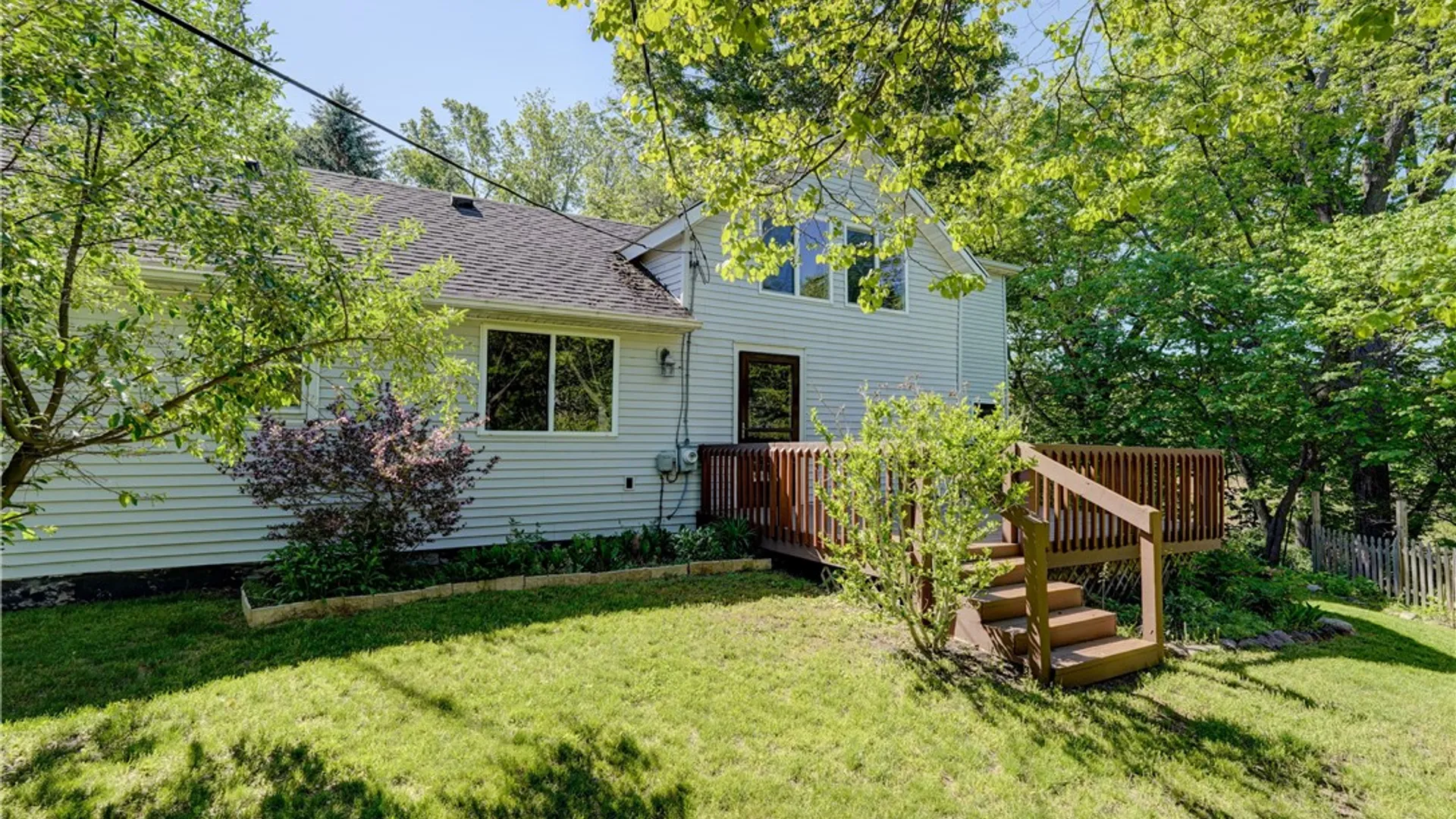 Property at 299 Log Cabin Road, Victor, NY 14564 12