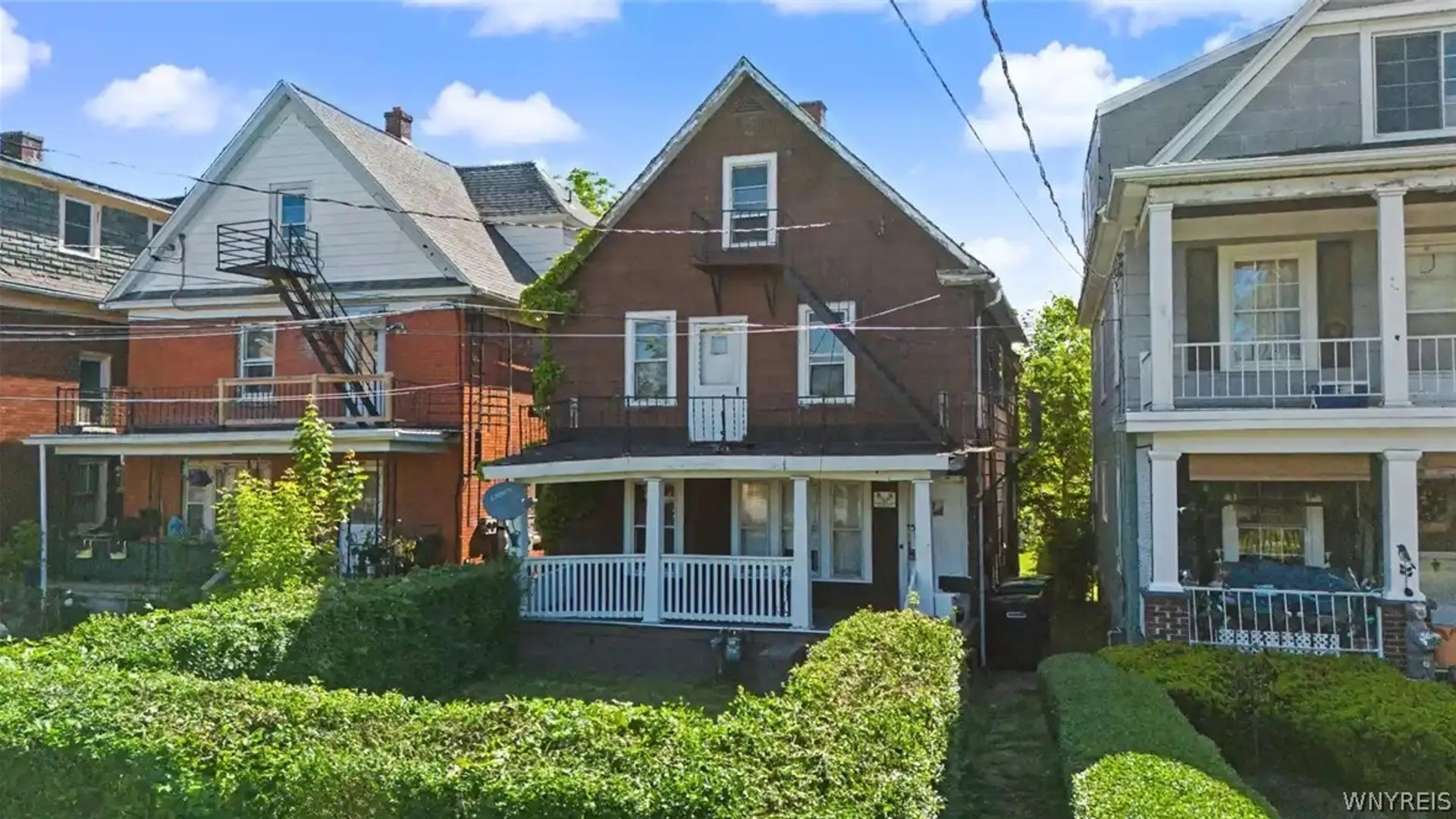 Property at 517 Tronolone Place, Niagara Falls, NY 14301 12