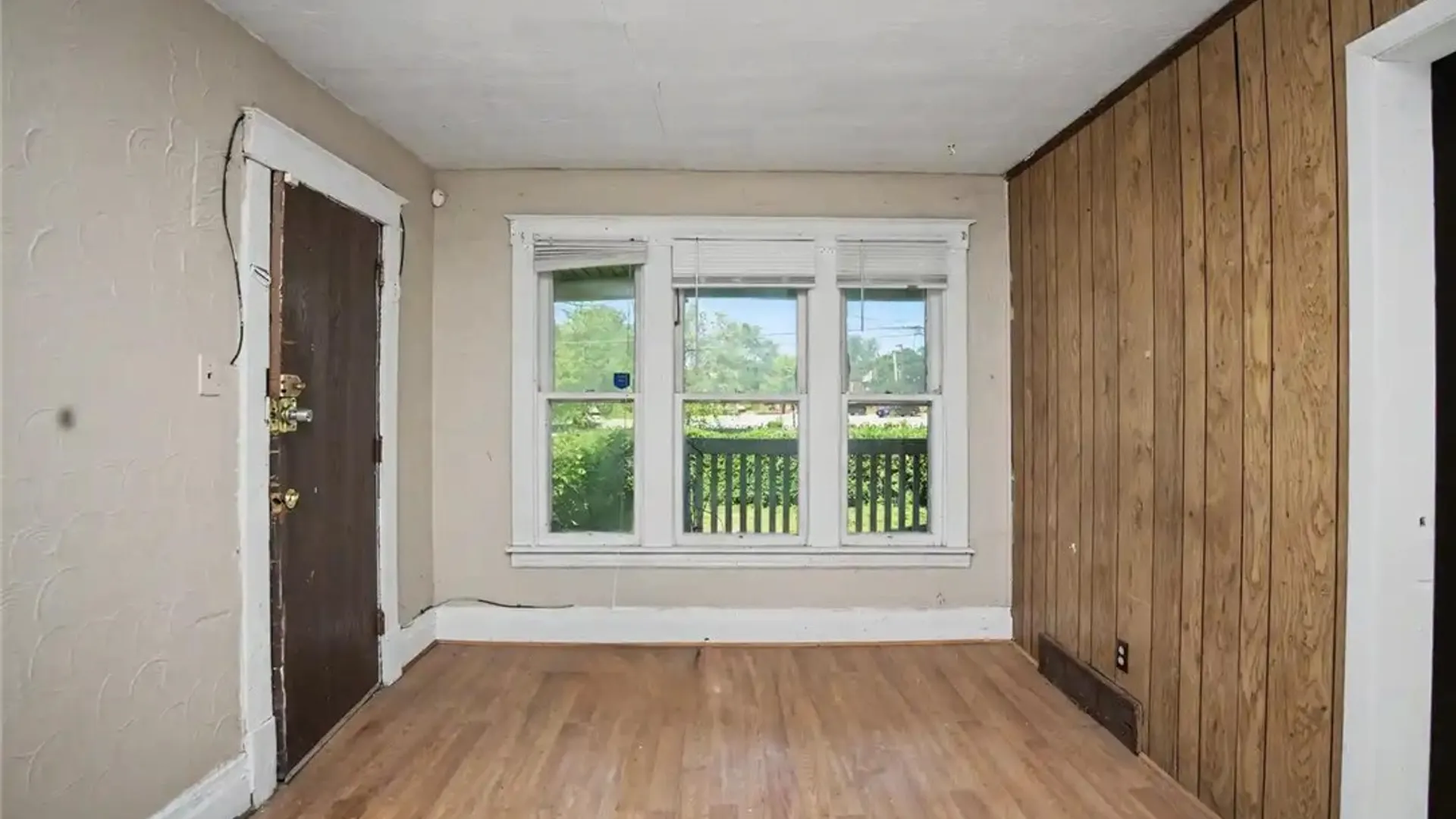 Property at 517 Tronolone Place, Niagara Falls, NY 14301 20