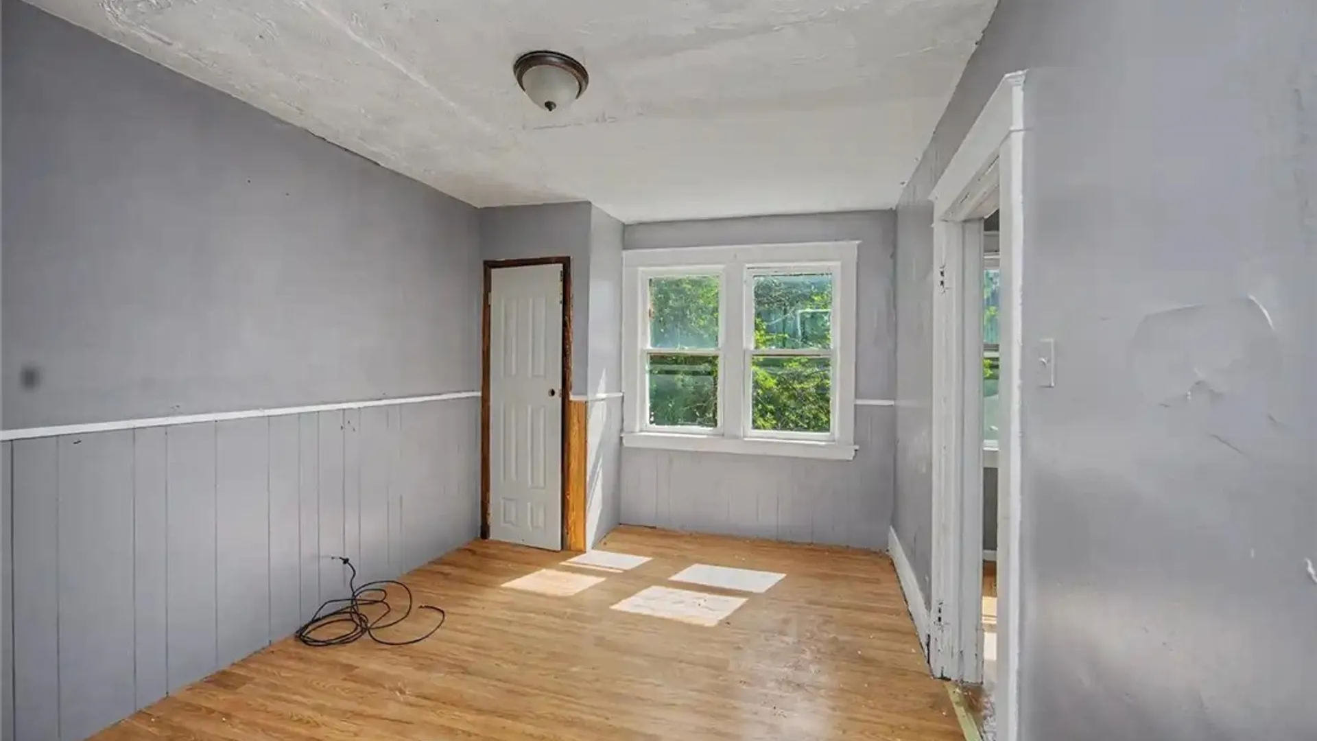 Property at 517 Tronolone Place, Niagara Falls, NY 14301 33