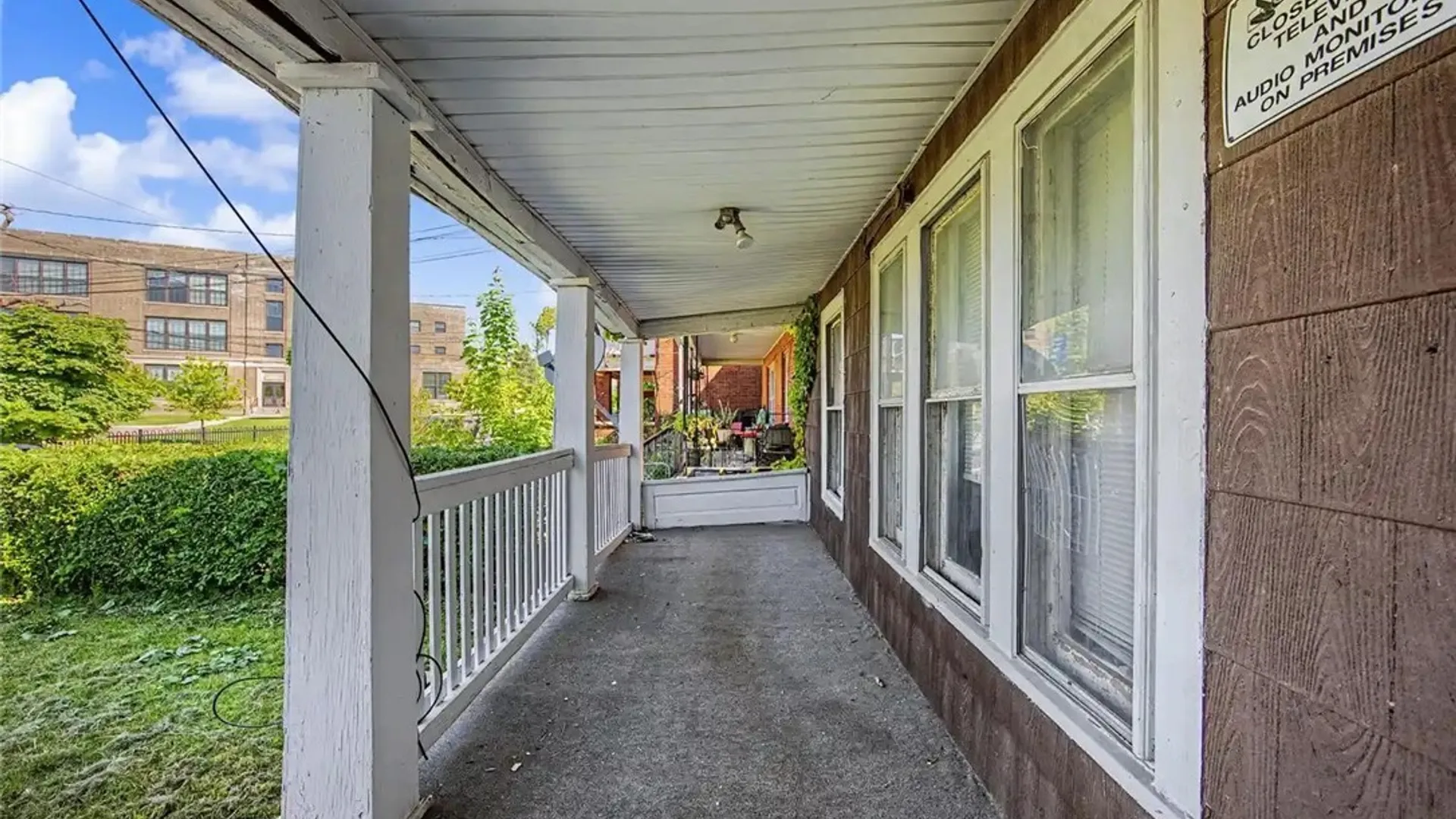 Property at 517 Tronolone Place, Niagara Falls, NY 14301 4