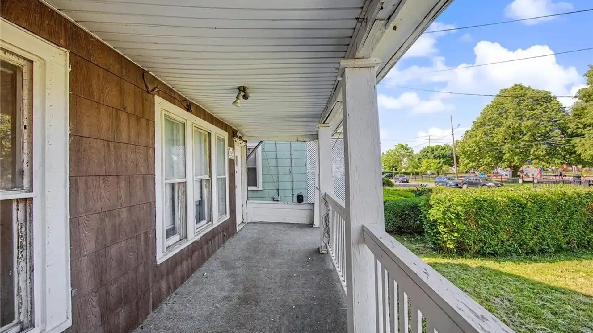 Property at 517 Tronolone Place, Niagara Falls, NY 14301 6