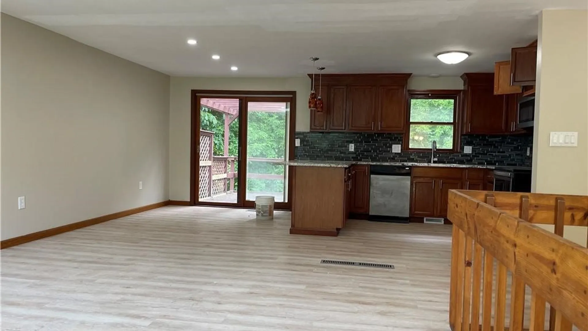 Property at 134 Sunhill, Syracuse, NY 13207 11