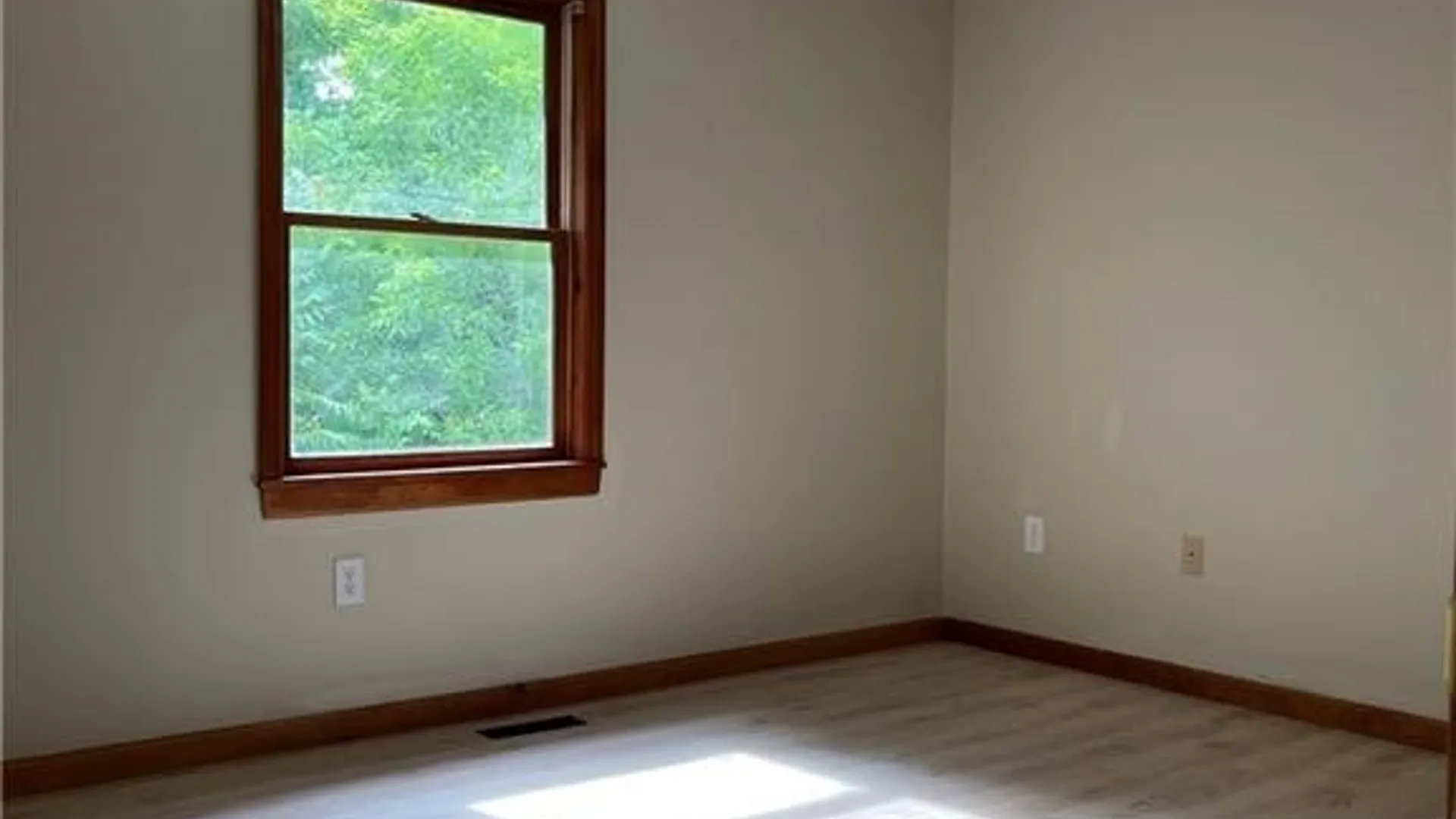 Property at 134 Sunhill, Syracuse, NY 13207 7