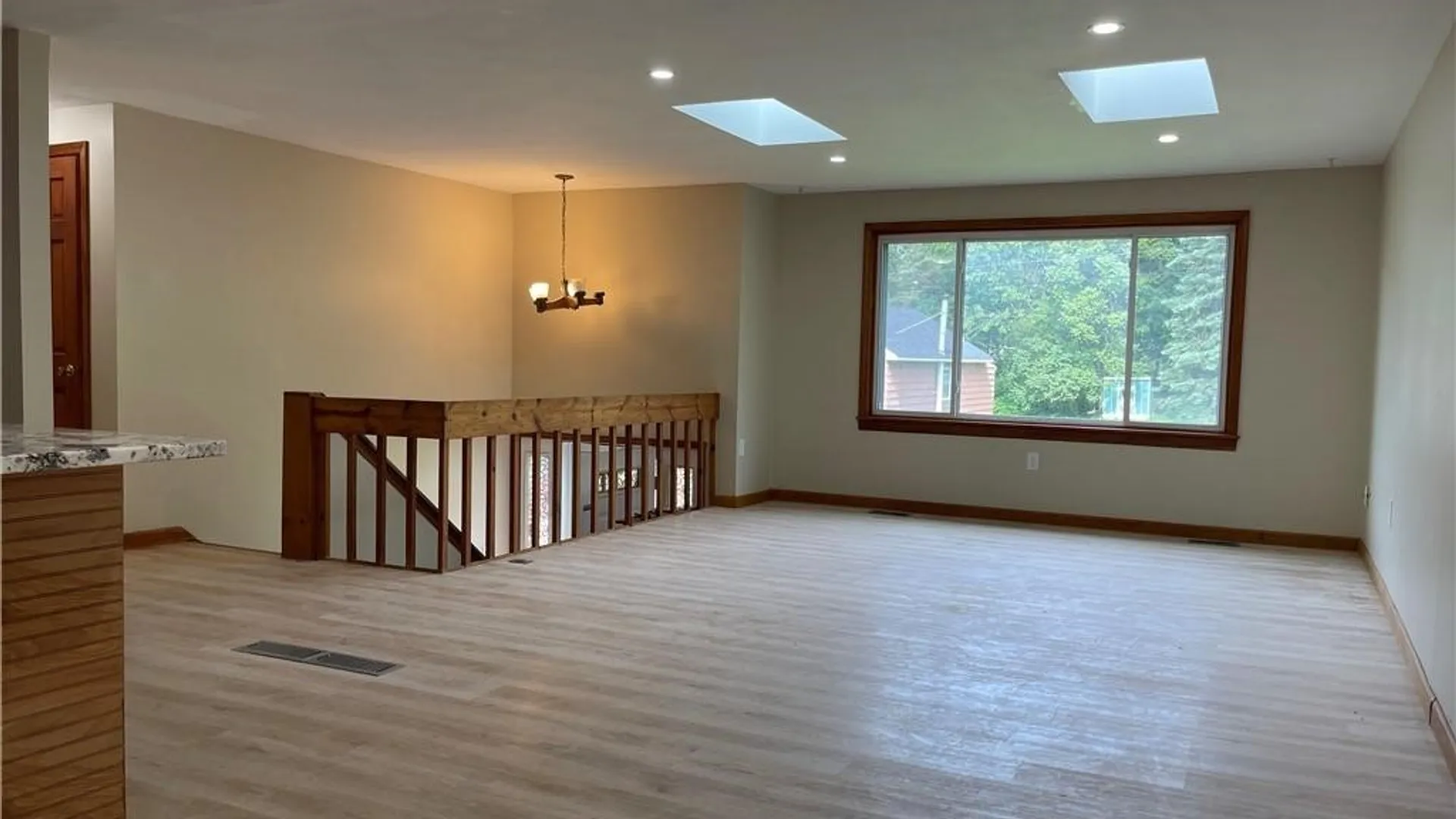 Property at 134 Sunhill, Syracuse, NY 13207 9