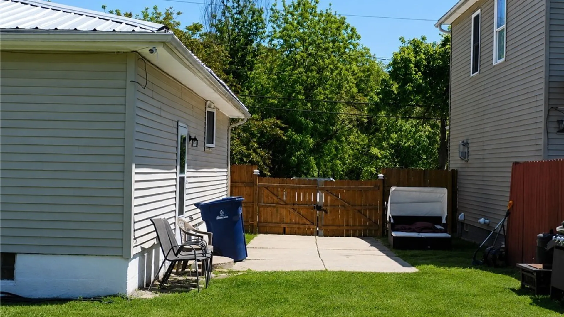 Property at 446 Davey Street, Buffalo, NY 14206 14