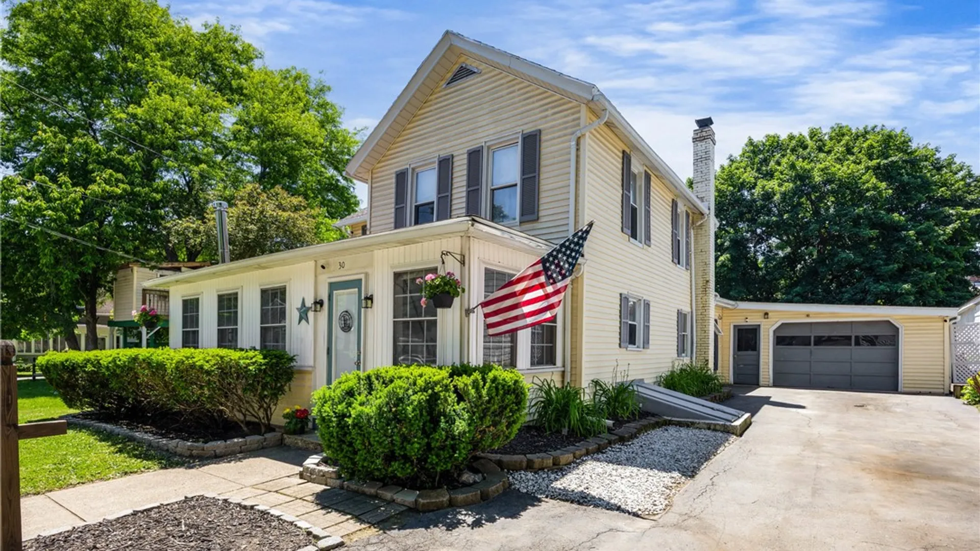 Property at 30 Genesee Street, Mt Morris, NY 14510 3