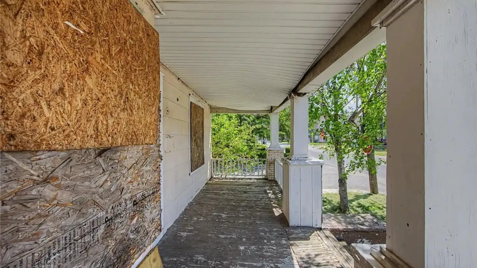 Property at 613 7th Street, Niagara Falls, NY 14301 11