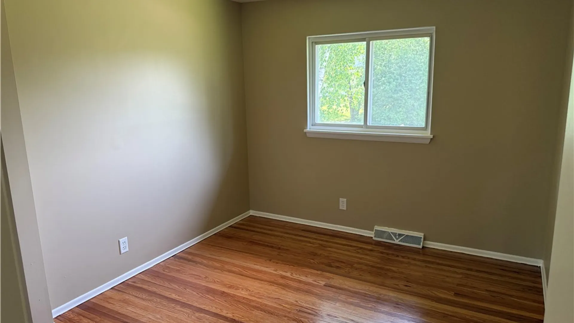 Property at 142 Prentiss Way, Henrietta, NY 14467 14