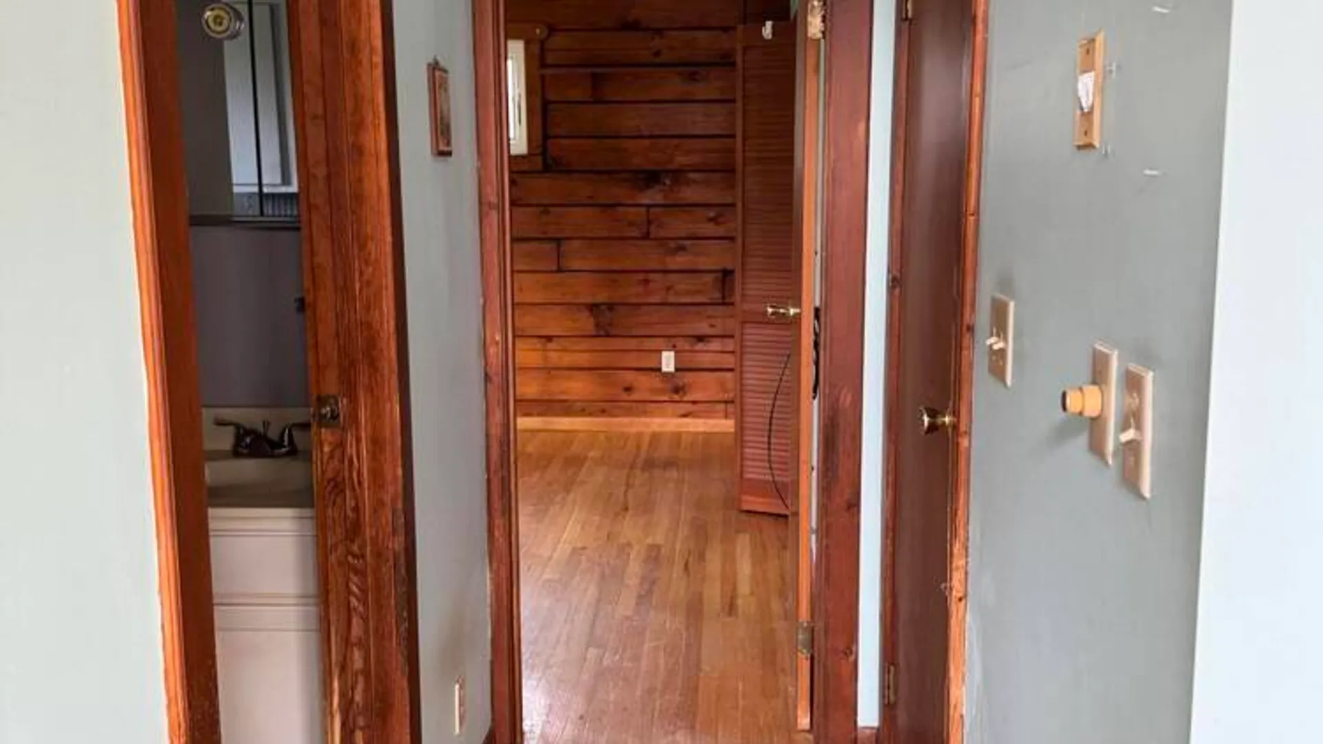 Property at 885 S Schodack Road, Schodack, NY 12033 5