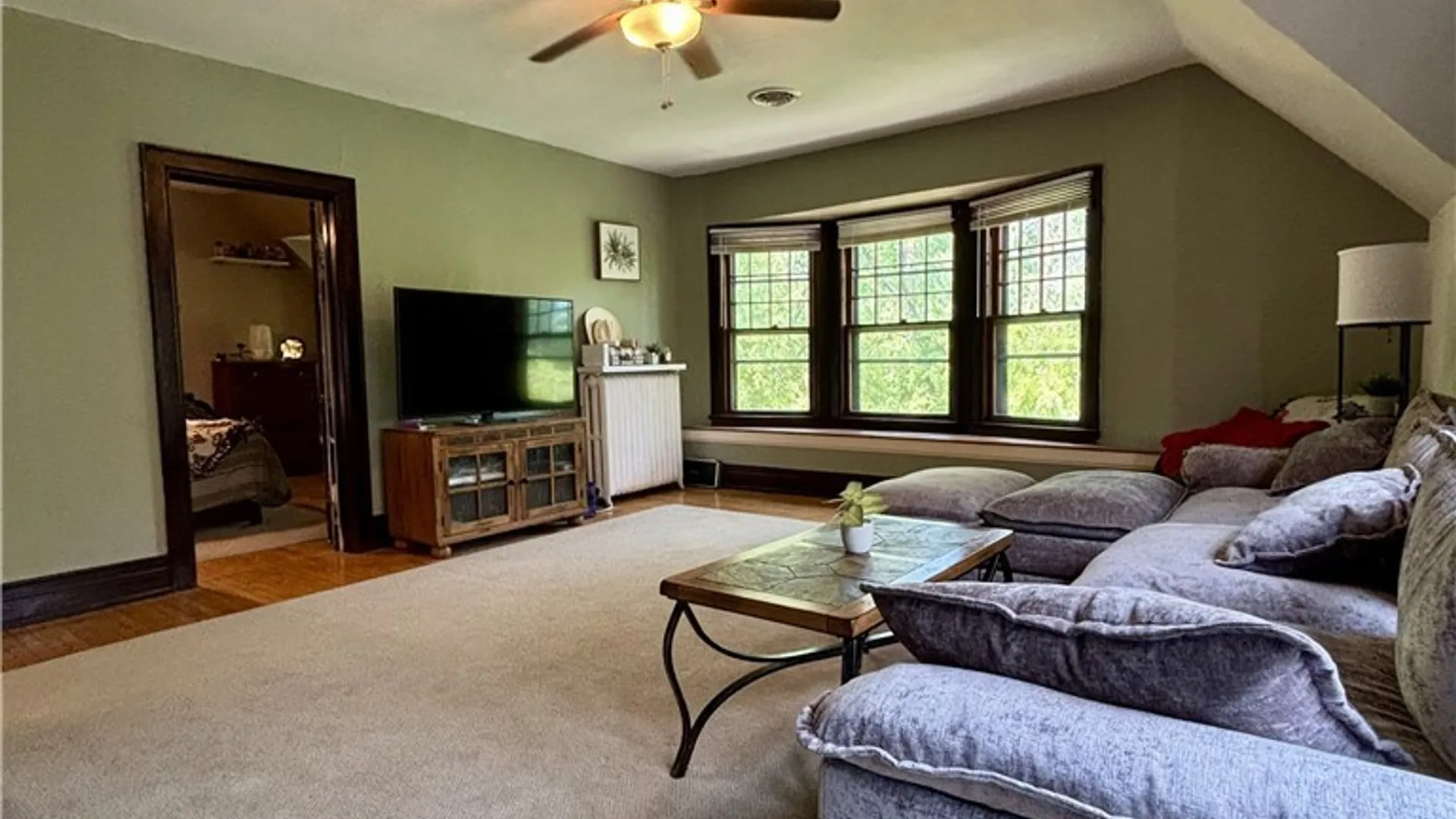 Property at 115 Bidwell Parkway, Buffalo, NY 14222 3
