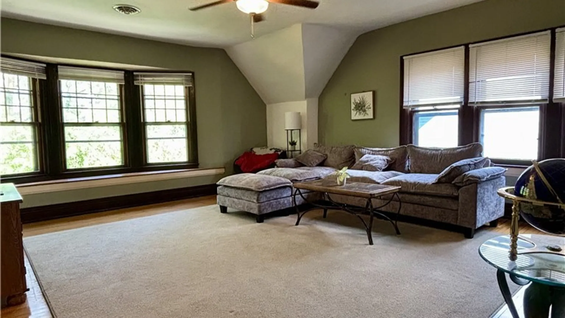 Property at 115 Bidwell Parkway, Buffalo, NY 14222 4