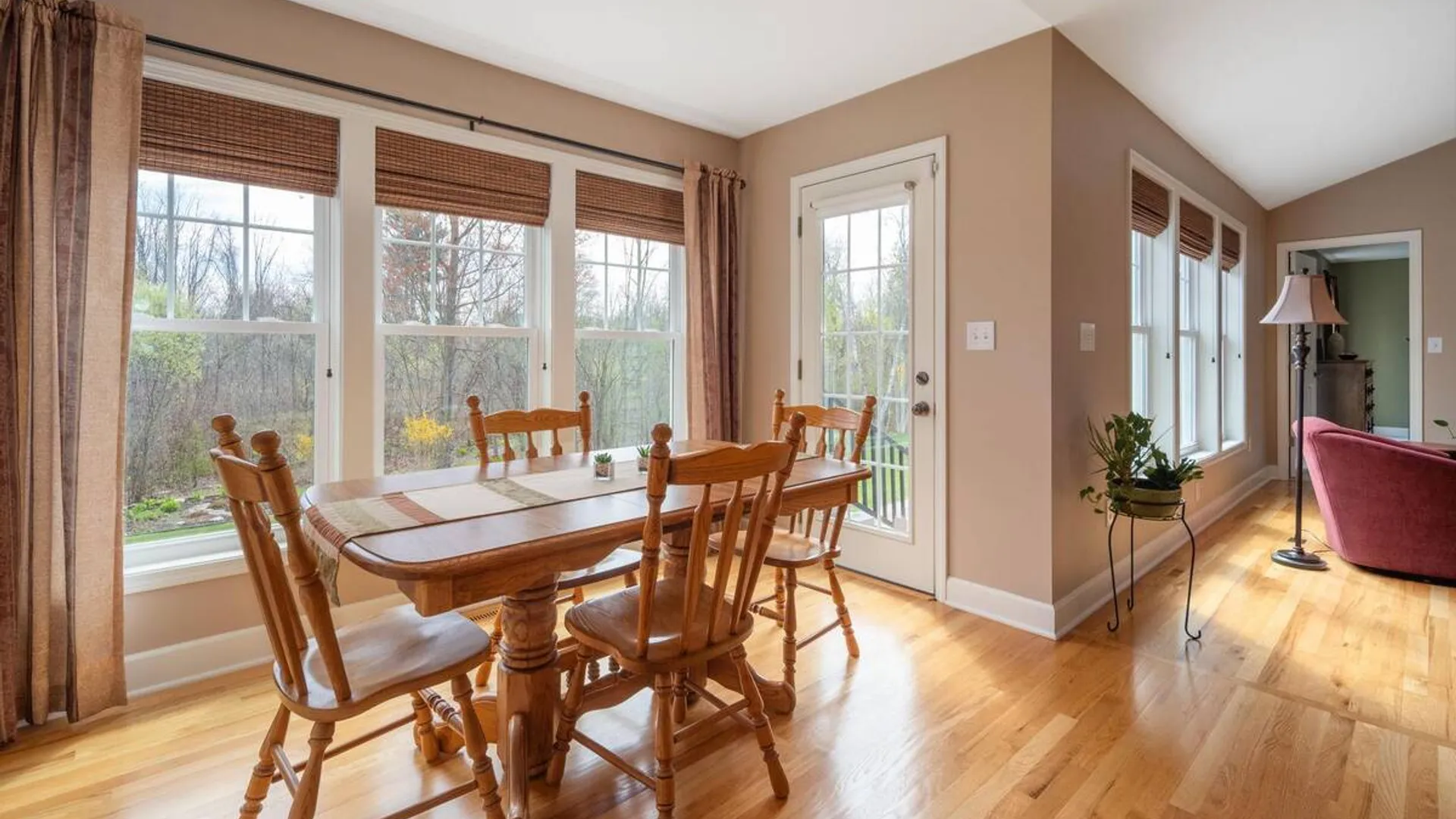 Property at 37 Gladstone Circle, Halfmoon, NY 12118 9