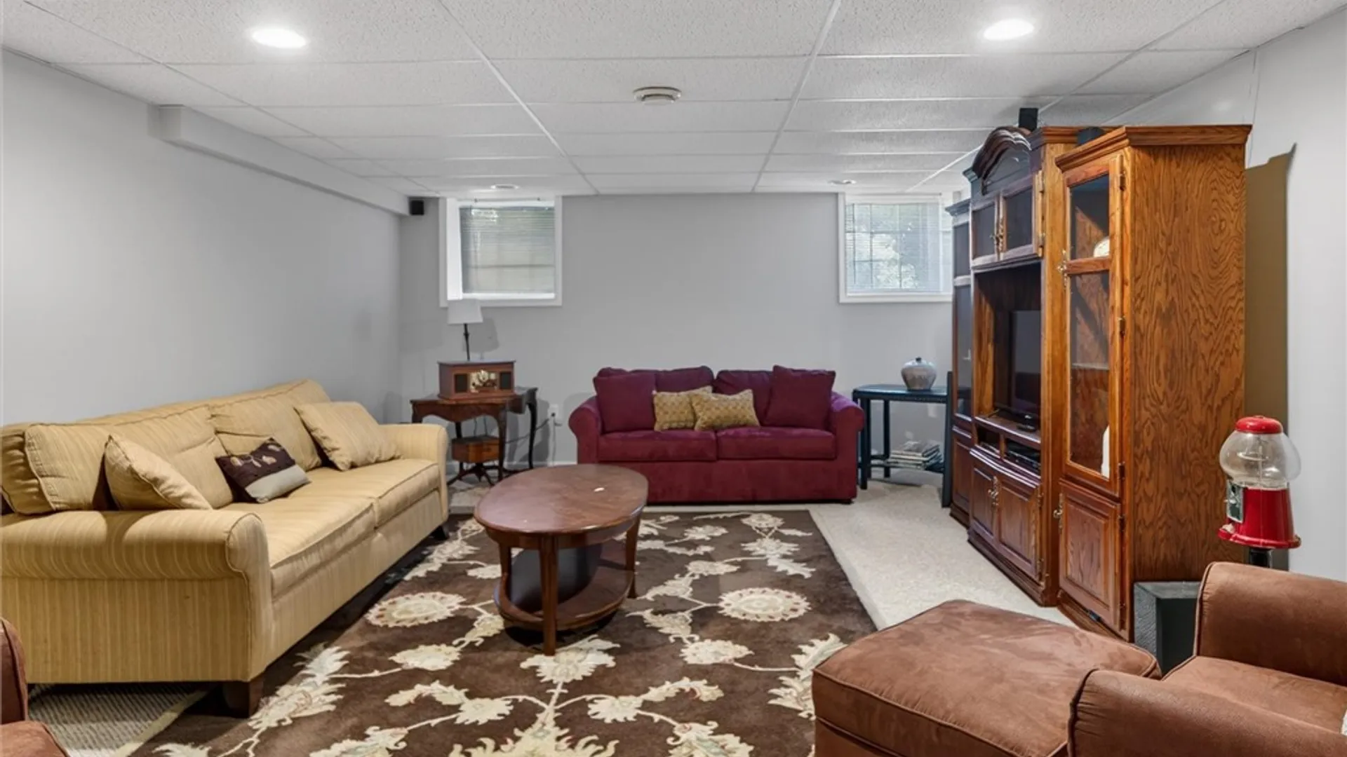 Property at 92 Marc Mar, Gates, NY 14606 34