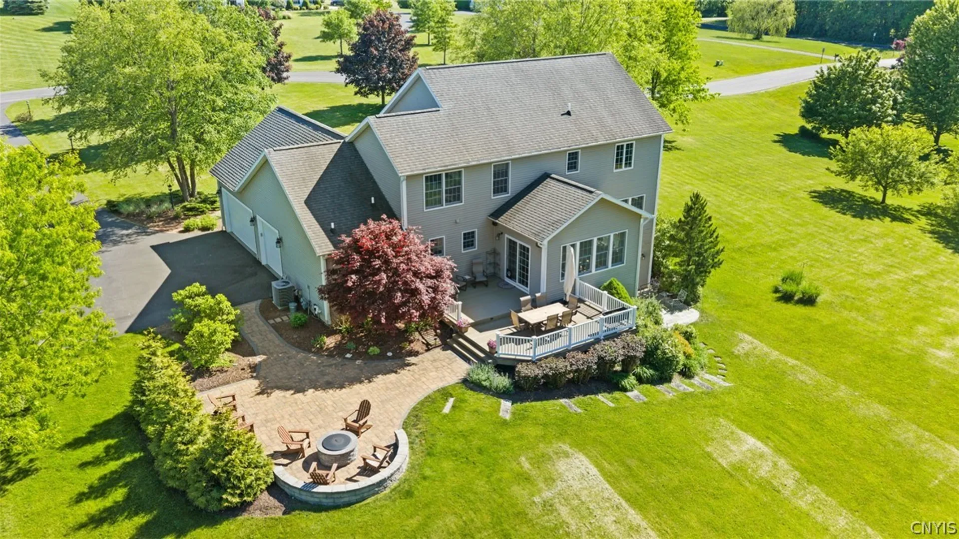 Property at 7 Calemad Drive, Skaneateles, NY 13152 3