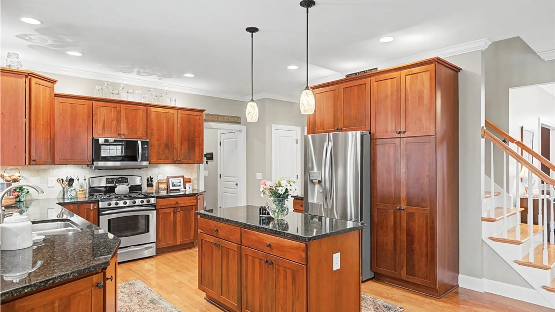 Property at 7 Calemad Drive, Skaneateles, NY 13152 8