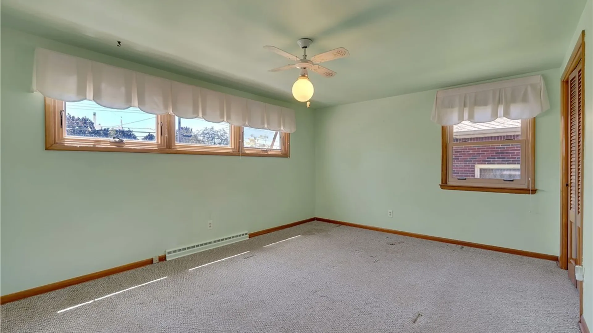Property at 31 Goodrich Road, Lackawanna, NY 14218 24