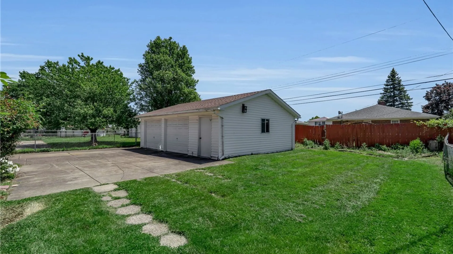 Property at 31 Goodrich Road, Lackawanna, NY 14218 8