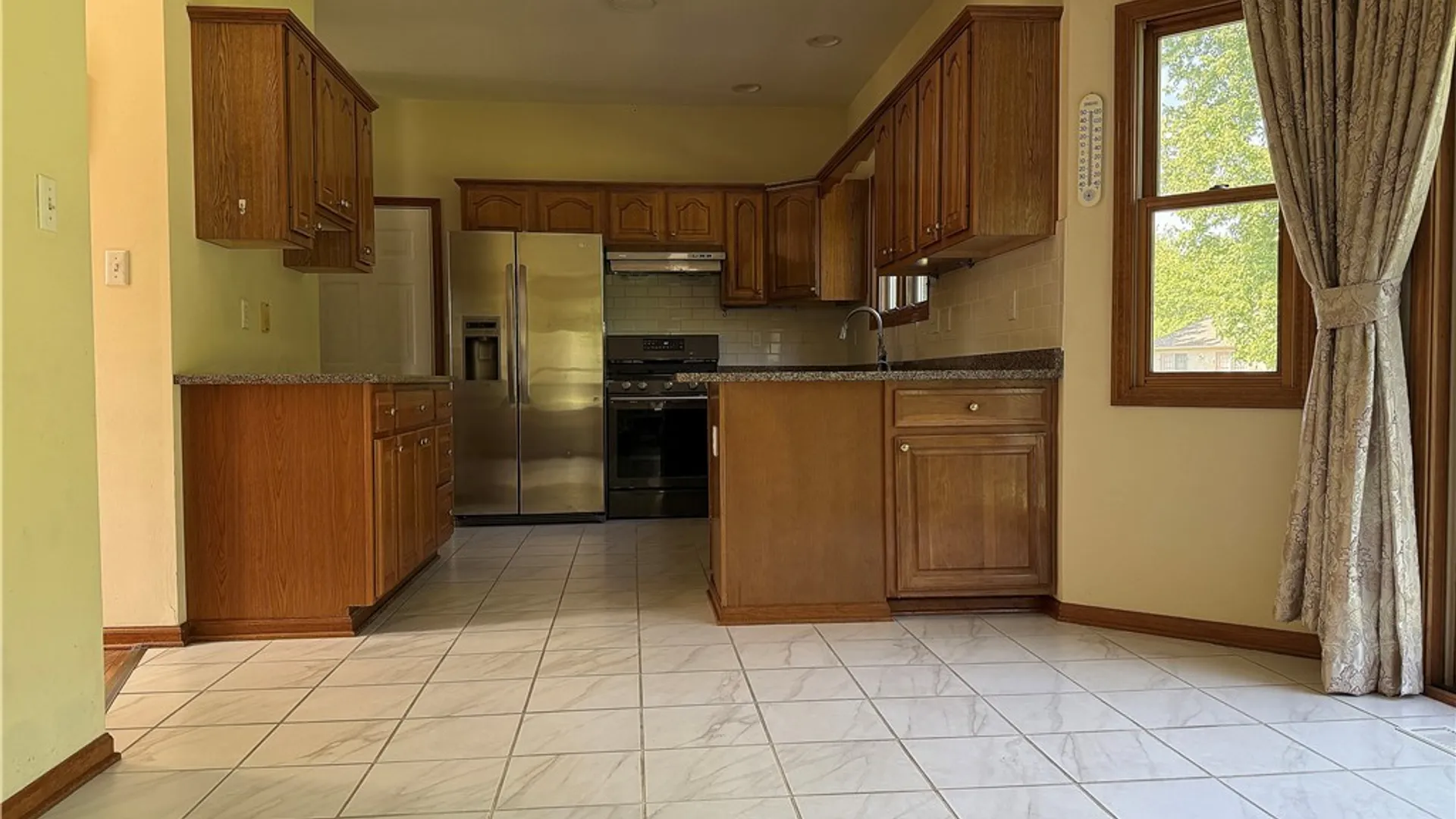 Property at 193 Meadow Spring Lane, Amherst, NY 14051 15