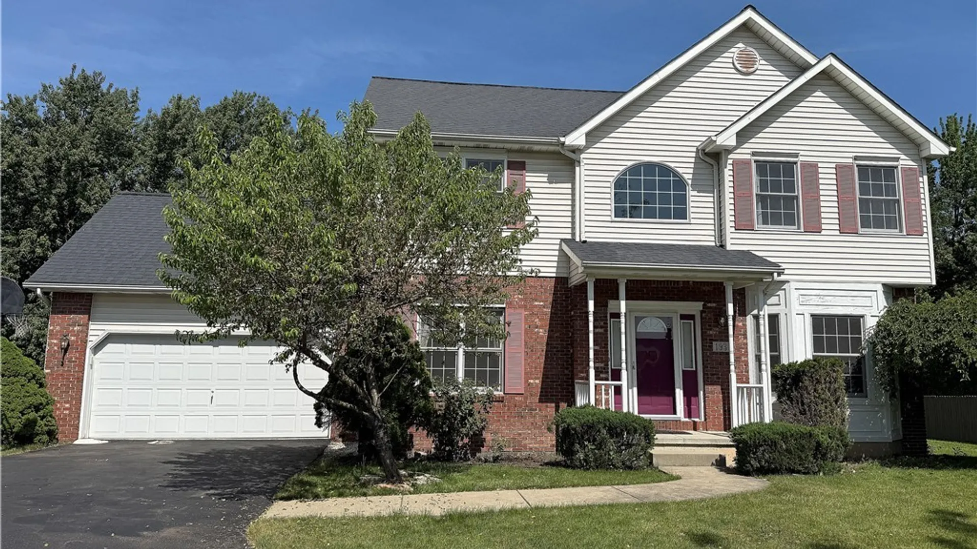 Property at 193 Meadow Spring Lane, Amherst, NY 14051 3