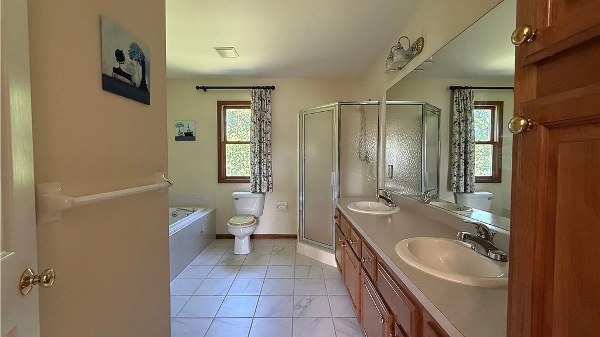 Property at 193 Meadow Spring Lane, Amherst, NY 14051 36