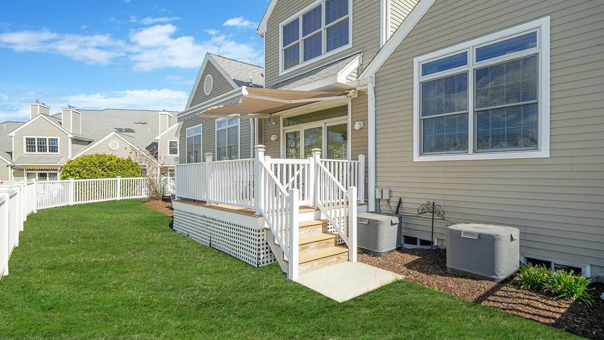 Property at 113 Brianna Drive, East Setauket, NY 11733 10