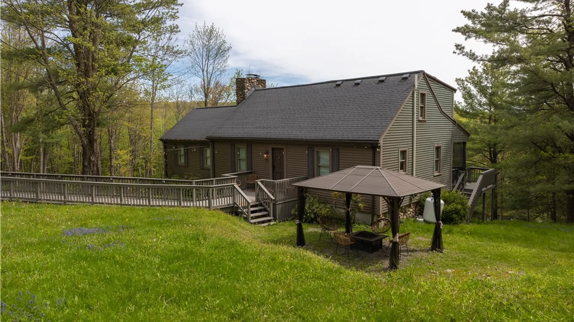 Property at 5215 S Hill Road, Bristol, NY 14424 3