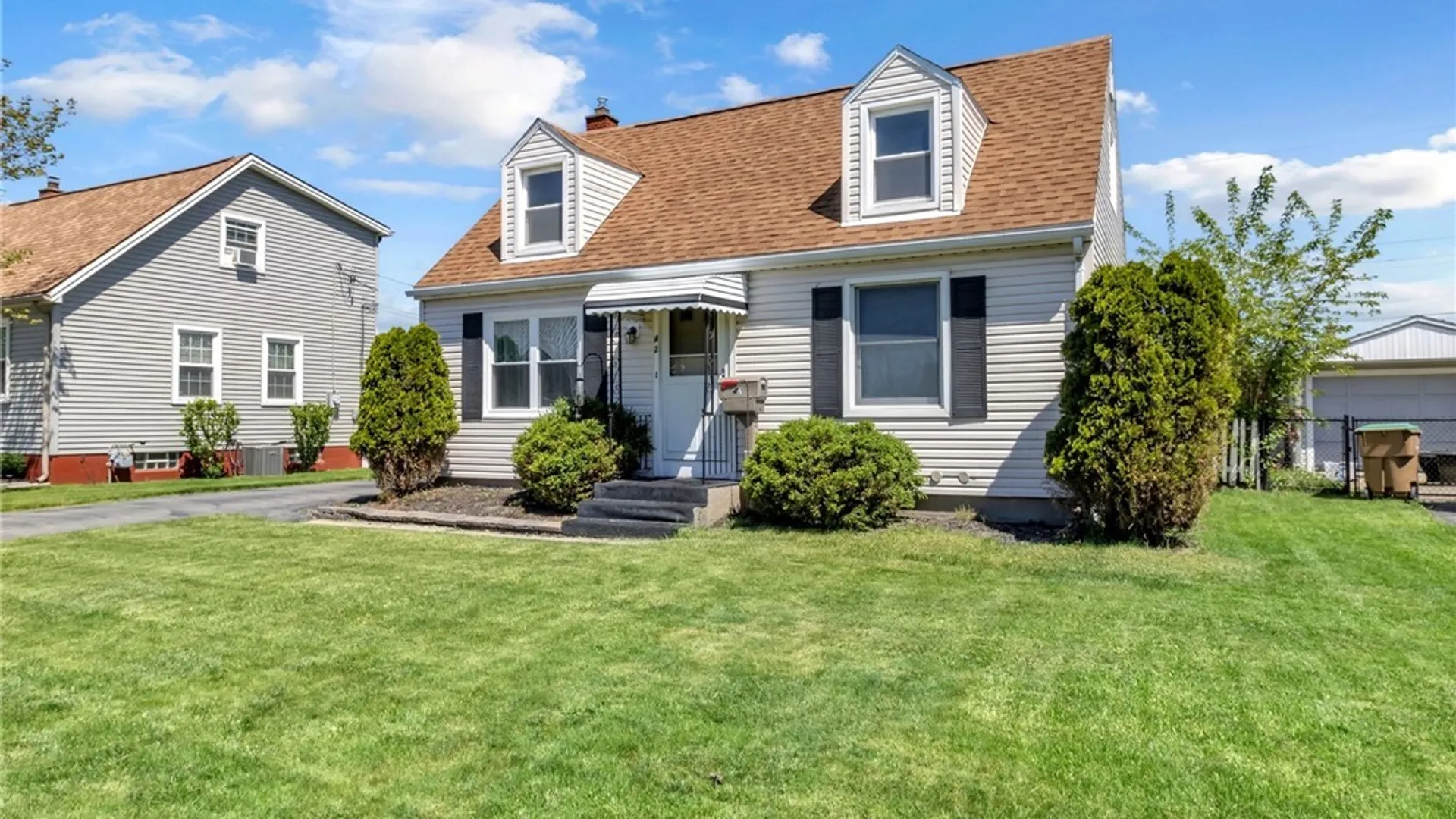 Property at 42 Daniel Avenue, Cheektowaga, NY 14225 2