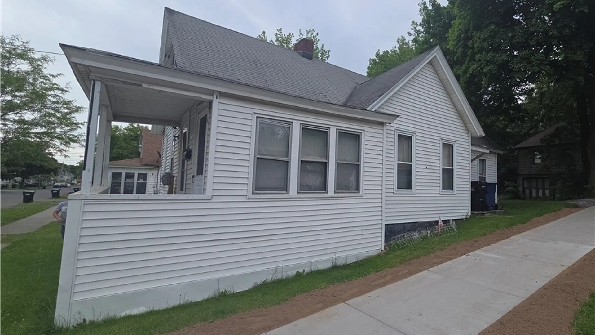 Property at 513 Rowland Street, Syracuse, NY 13204 2