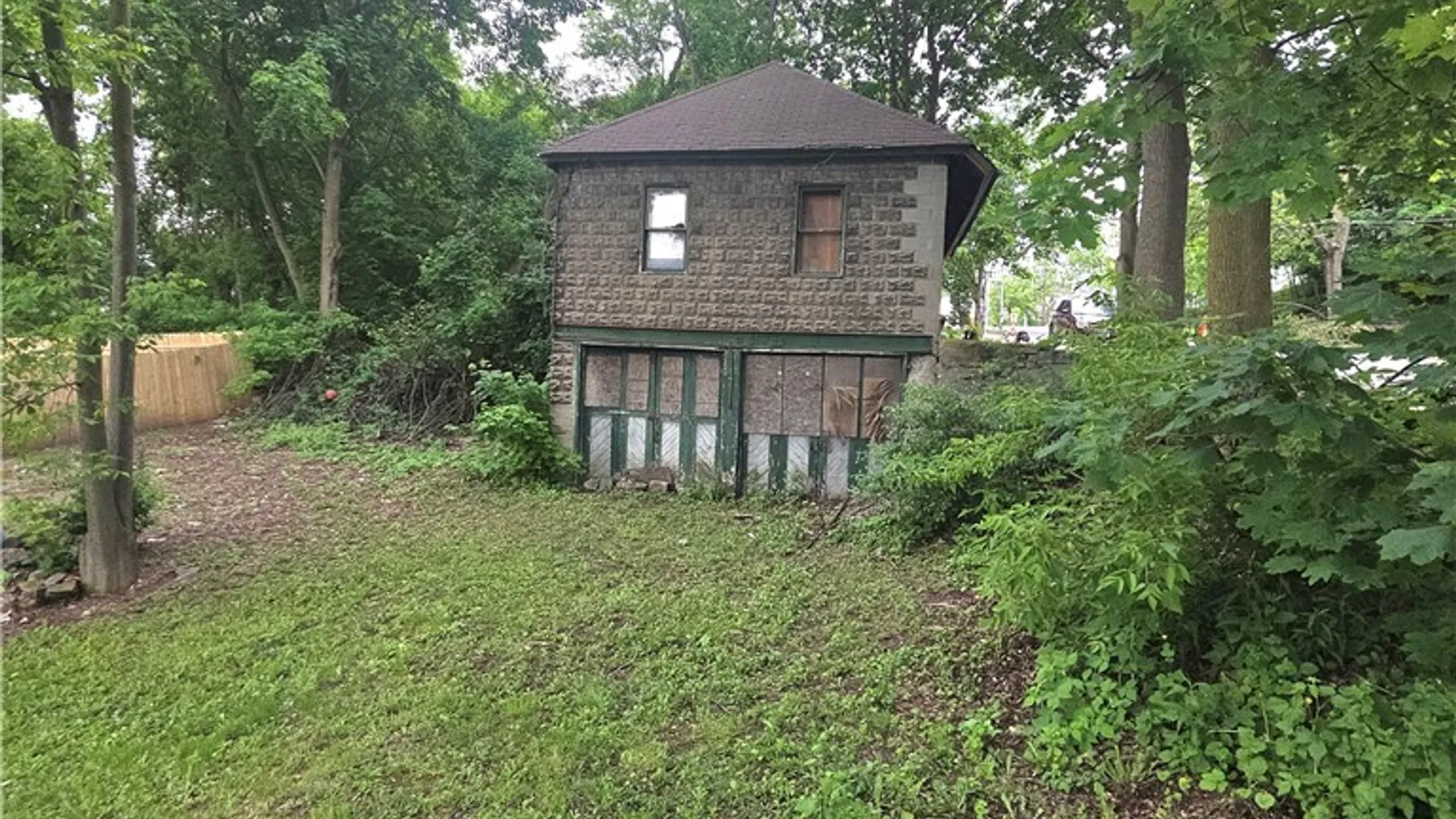 Property at 513 Rowland Street, Syracuse, NY 13204 8
