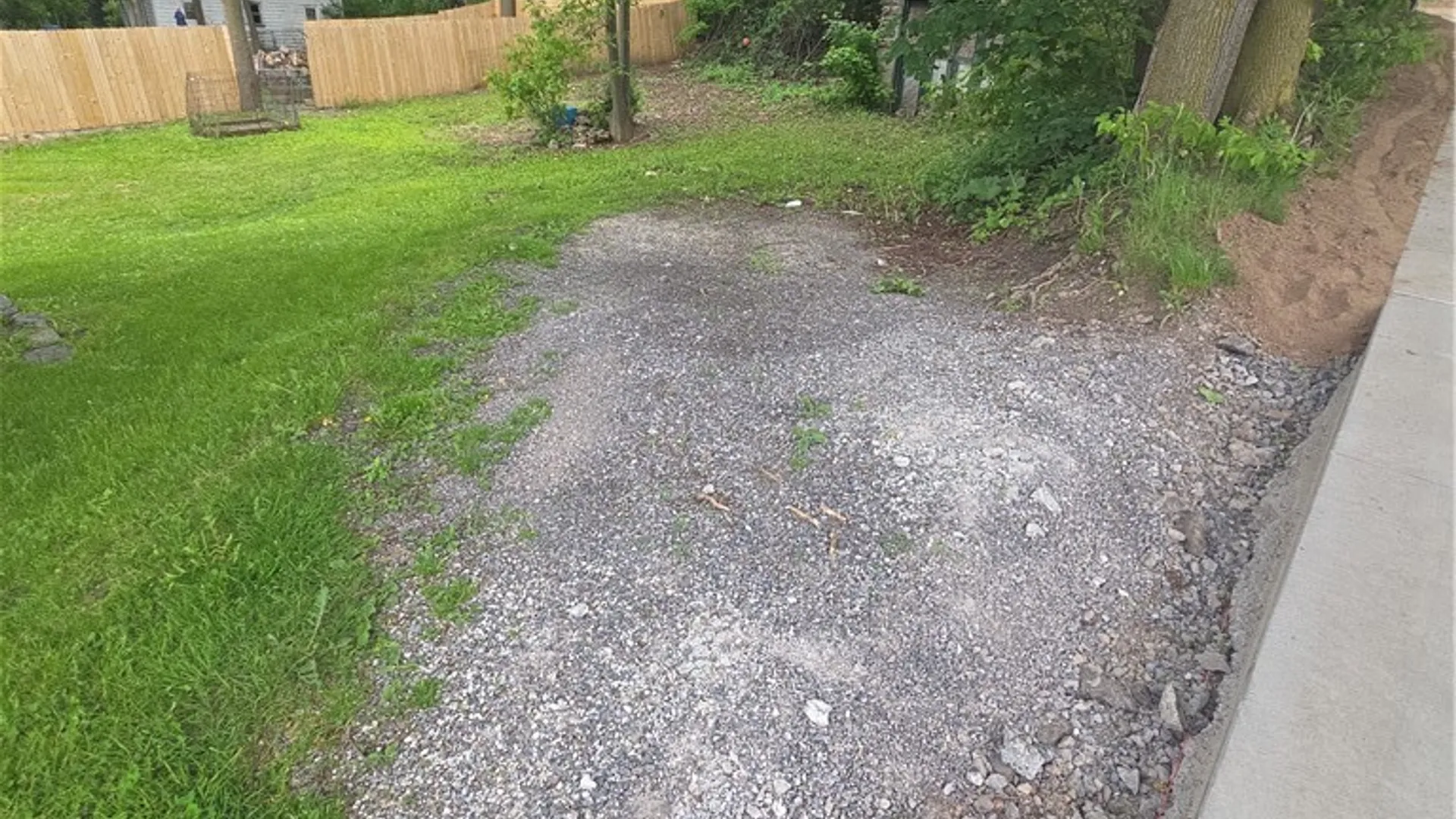 Property at 513 Rowland Street, Syracuse, NY 13204 9