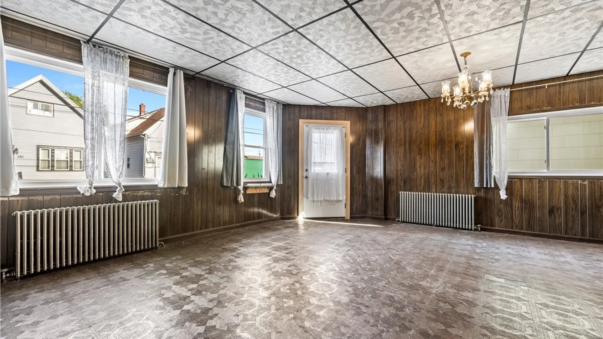 Property at 192 Baitz Avenue, Buffalo, NY 14206 11
