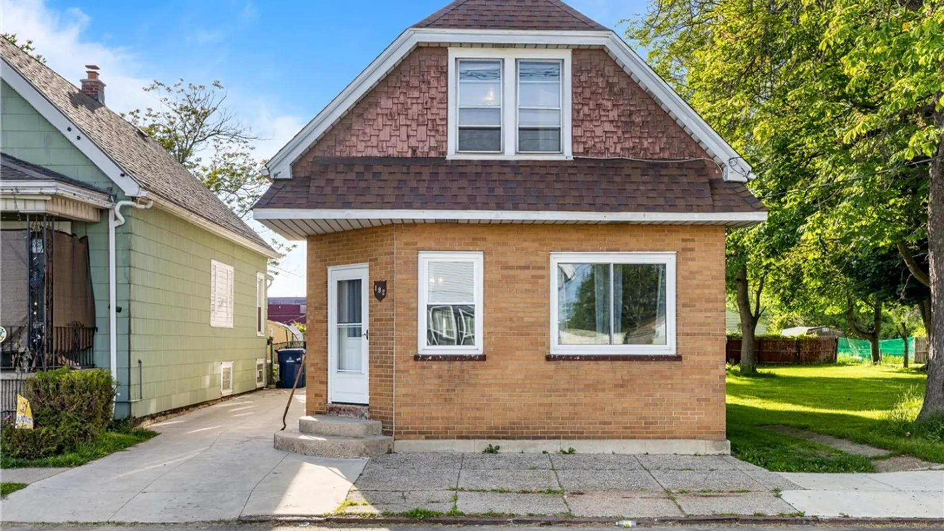 Property at 192 Baitz Avenue, Buffalo, NY 14206 2