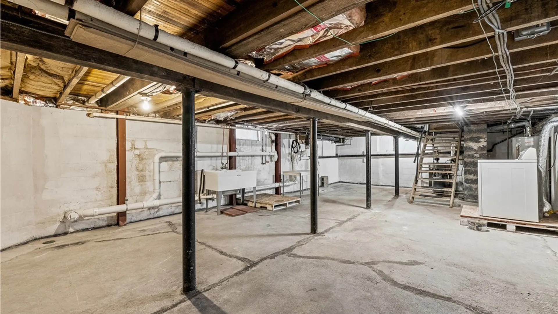 Property at 192 Baitz Avenue, Buffalo, NY 14206 40