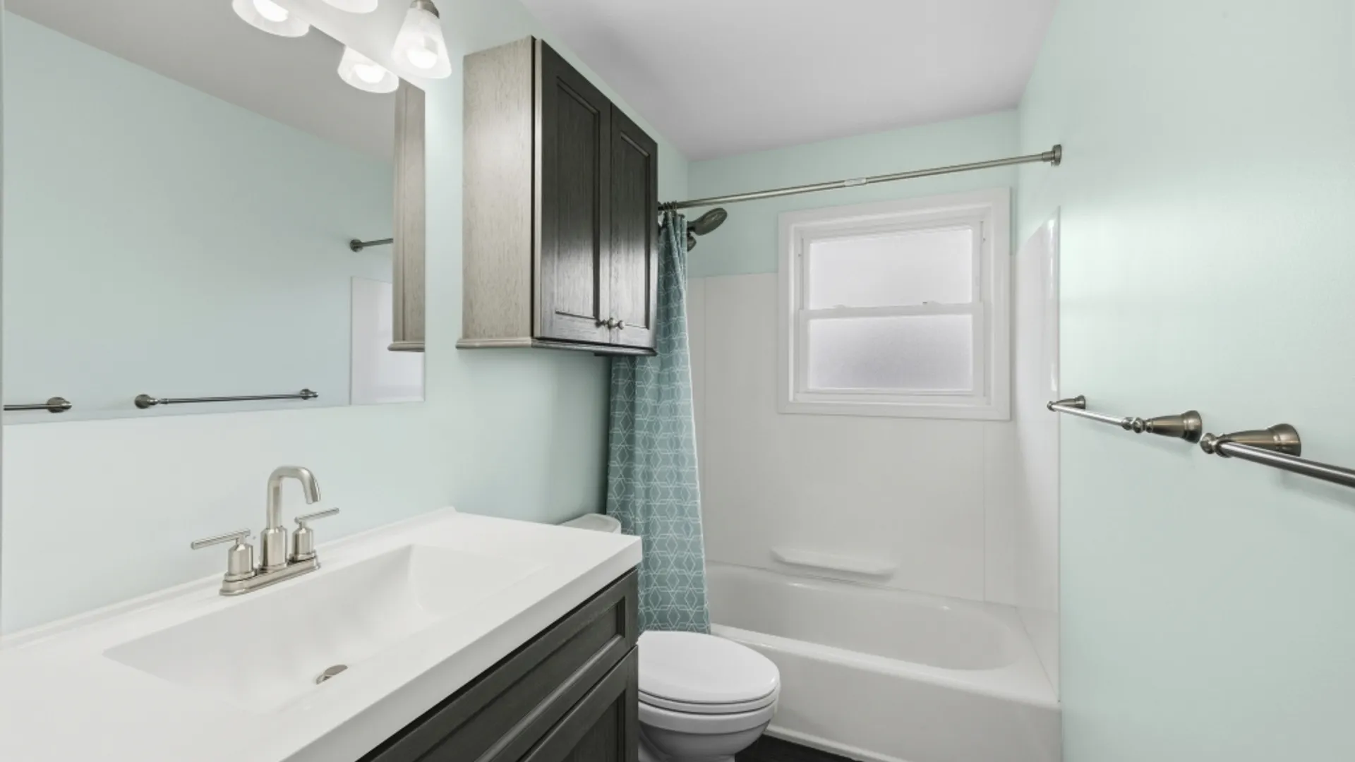 Property at 22 Roslyn Ct, East Patchogue, NY 11772 37