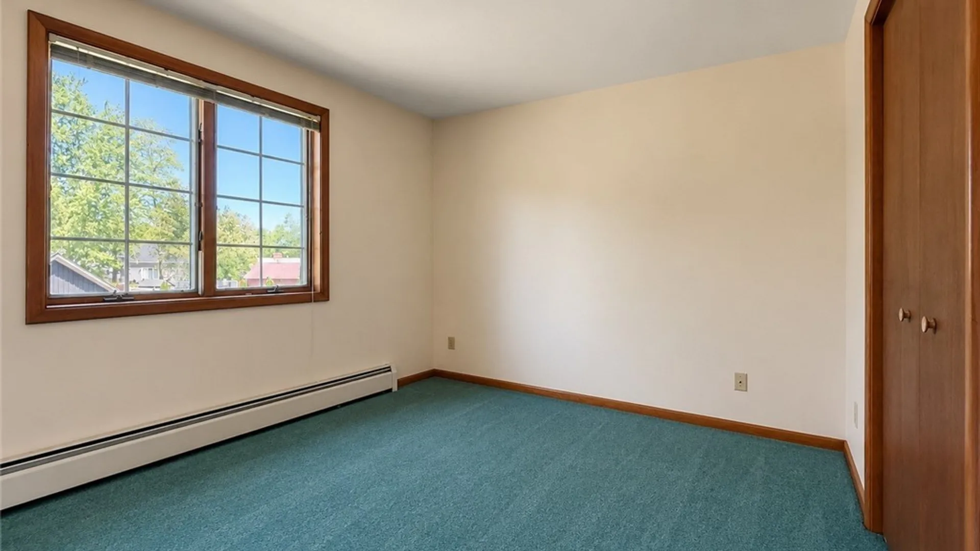 Property at 783 W River Road, Grand Island, NY 14072 24