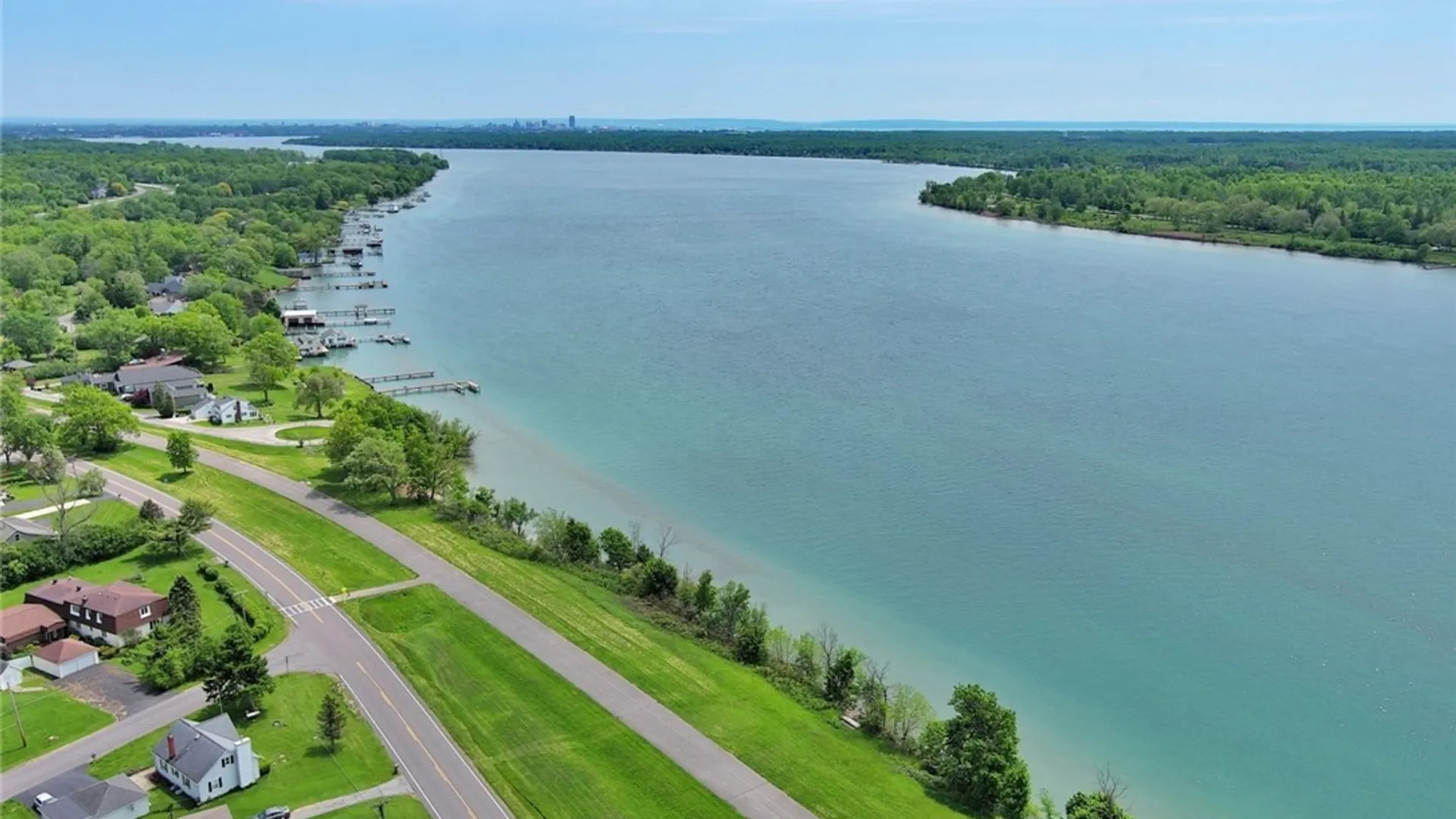Property at 783 W River Road, Grand Island, NY 14072 3