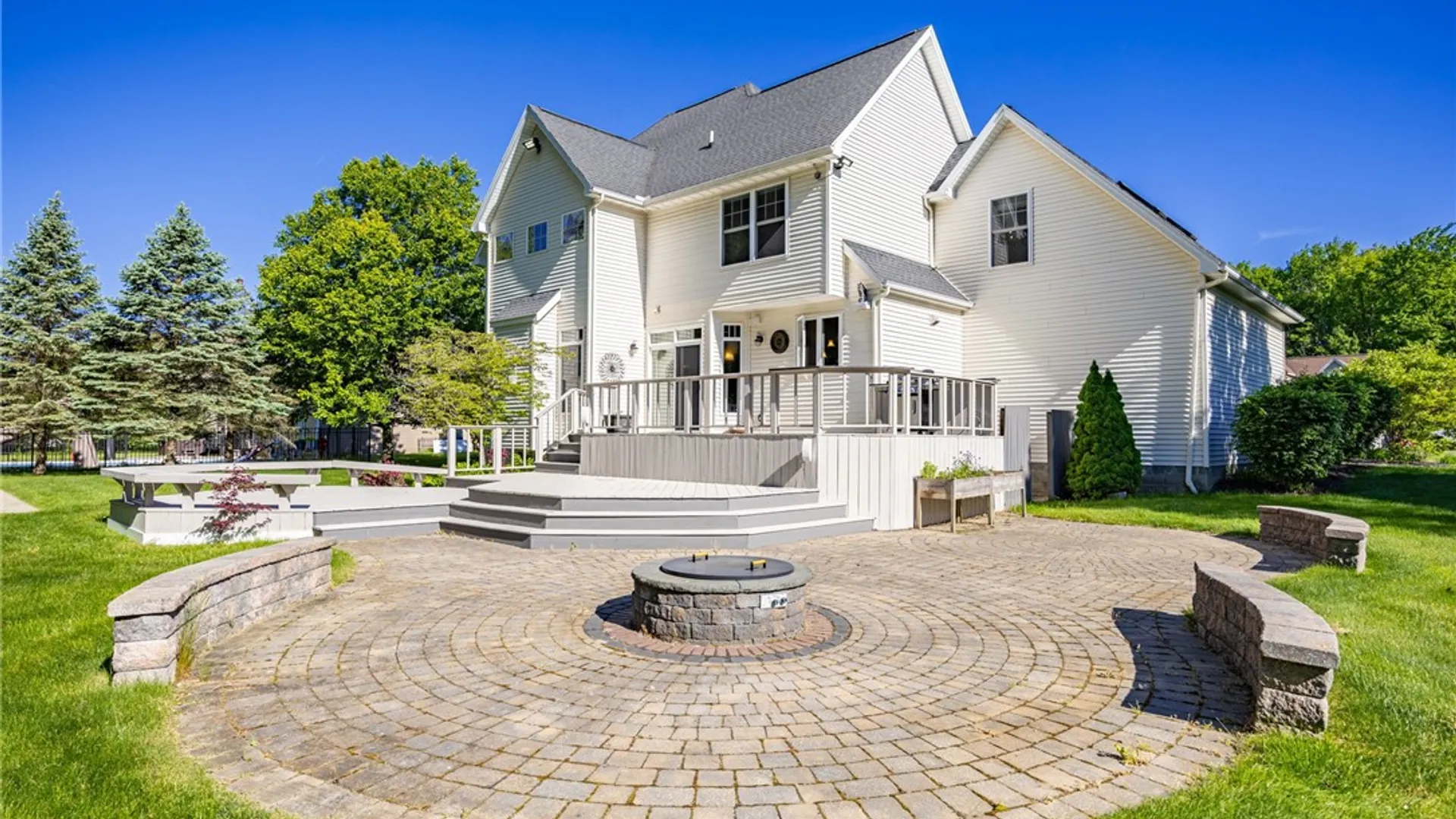 Property at 539 Sweet Maple, Webster, NY 14580 49