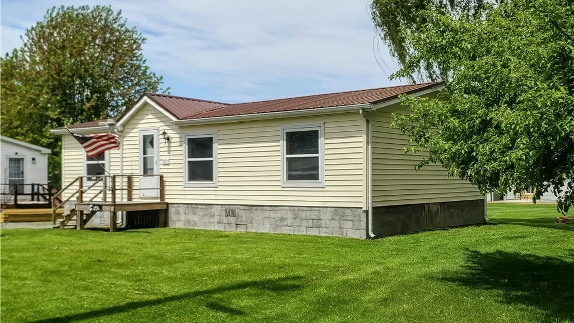 Property at 1071 Pine Street, Cape Vincent, NY 13618 2