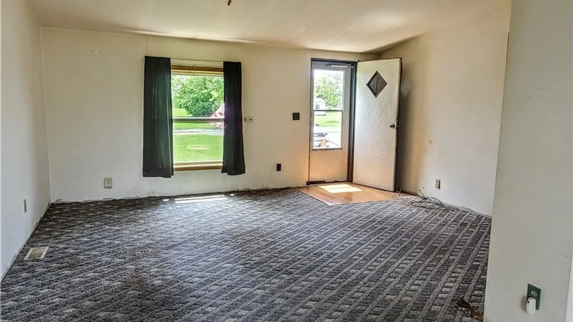 Property at 1071 Pine Street, Cape Vincent, NY 13618 25