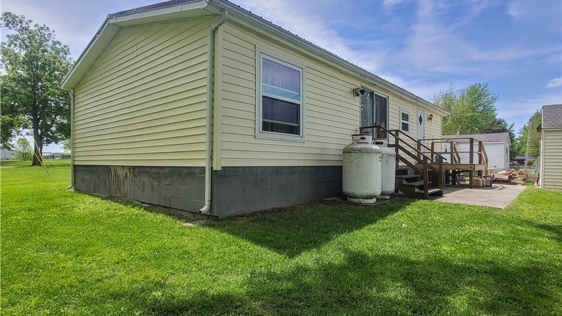 Property at 1071 Pine Street, Cape Vincent, NY 13618 4
