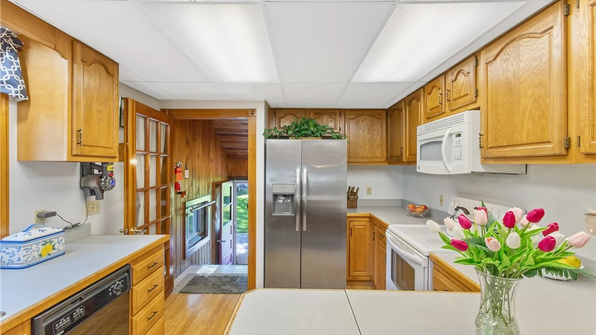Property at 6176 Lakeshore Road, Cicero, NY 13039 17