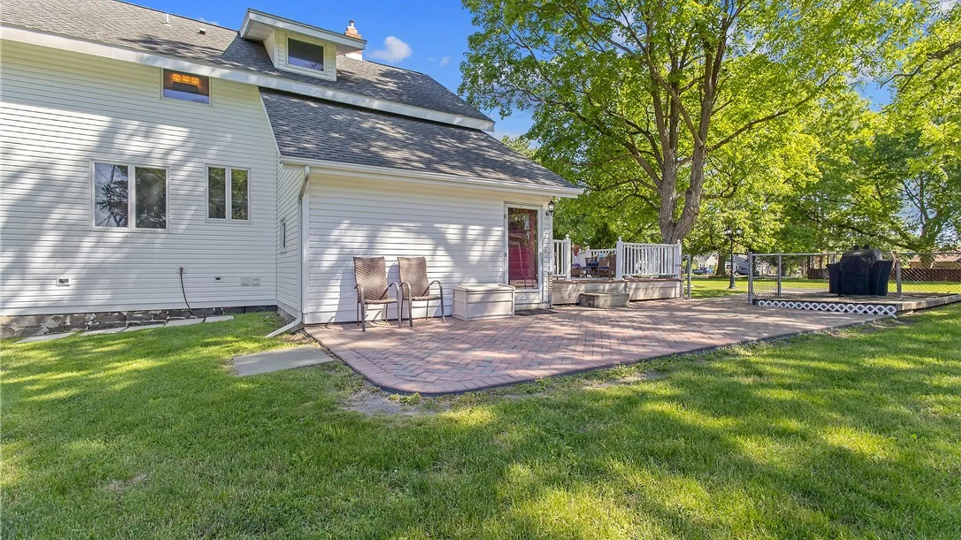 Property at 6176 Lakeshore Road, Cicero, NY 13039 41