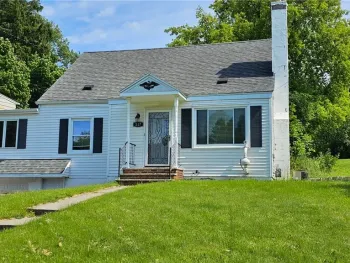 Property at 117 KIMBERLY Dr W, Camillus, NY 13219