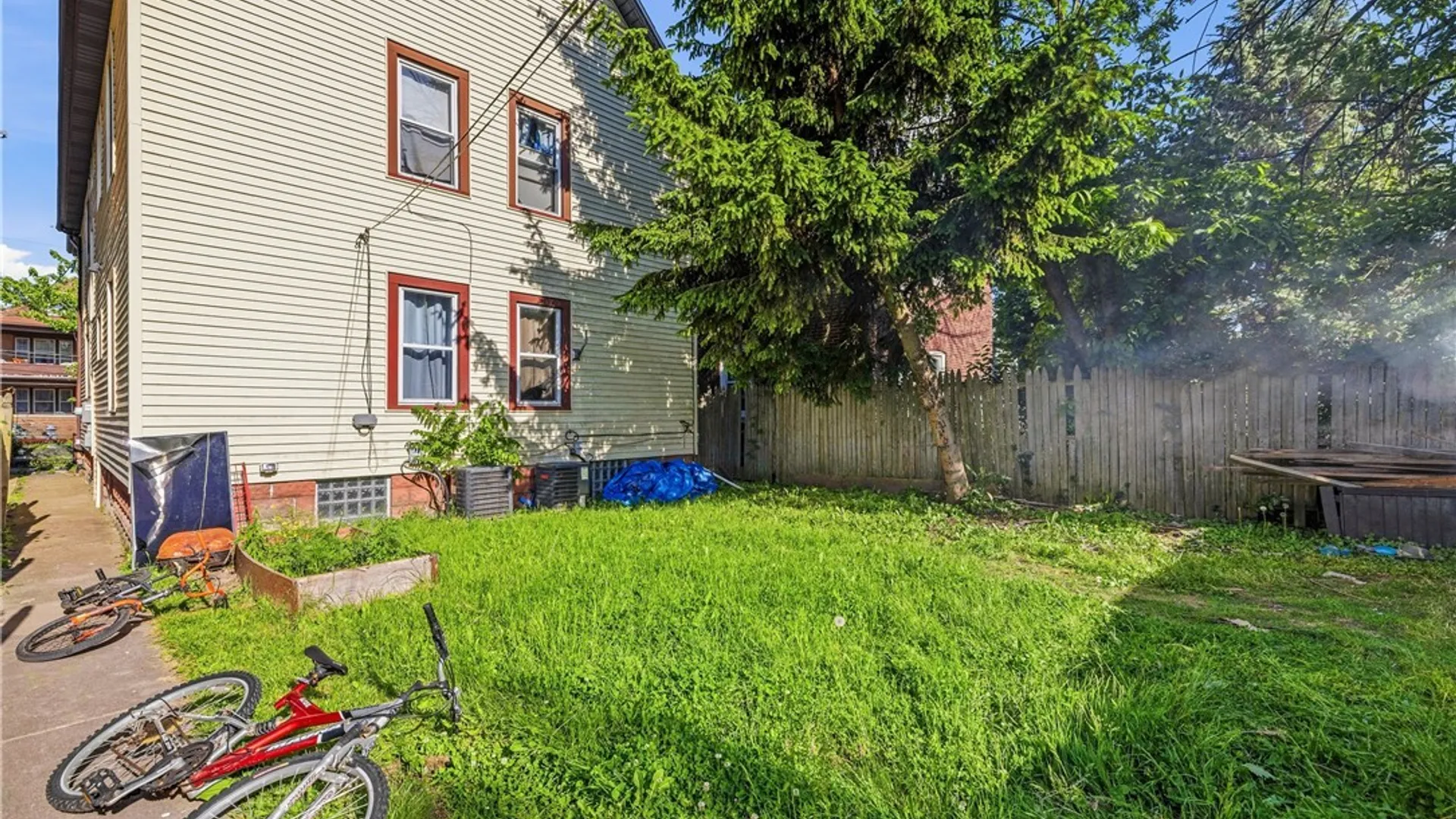 Property at 534 12th Street, Niagara Falls, NY 14301 34