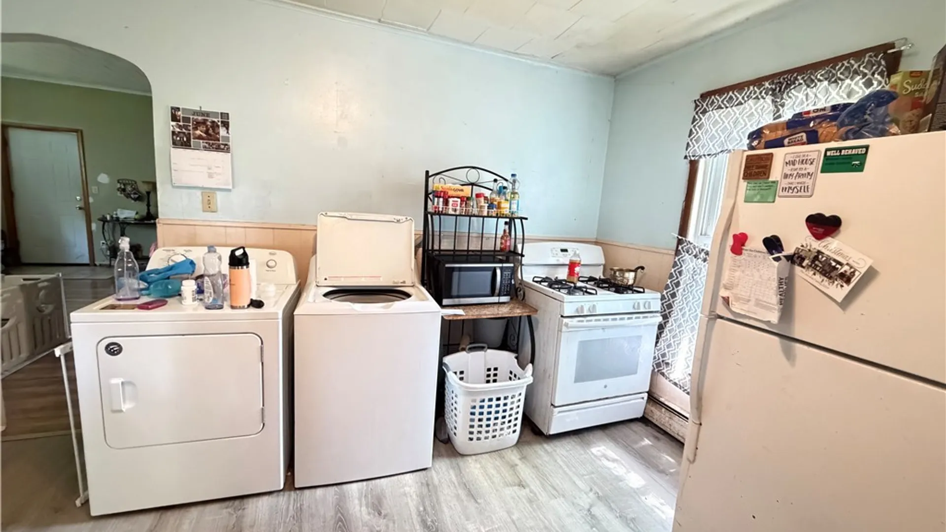 Property at 204 Saint Marks Avenue, Syracuse, NY 13204 18