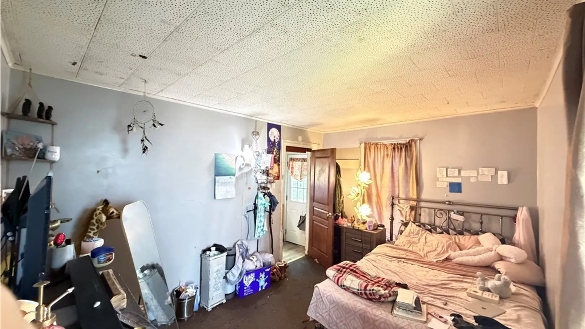 Property at 204 Saint Marks Avenue, Syracuse, NY 13204 21